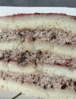 торт "Люкс суфлейно-сливочный" (1,5 кг)